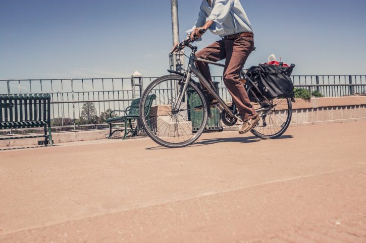 Benefits of bike friendly suburbs in Chicago