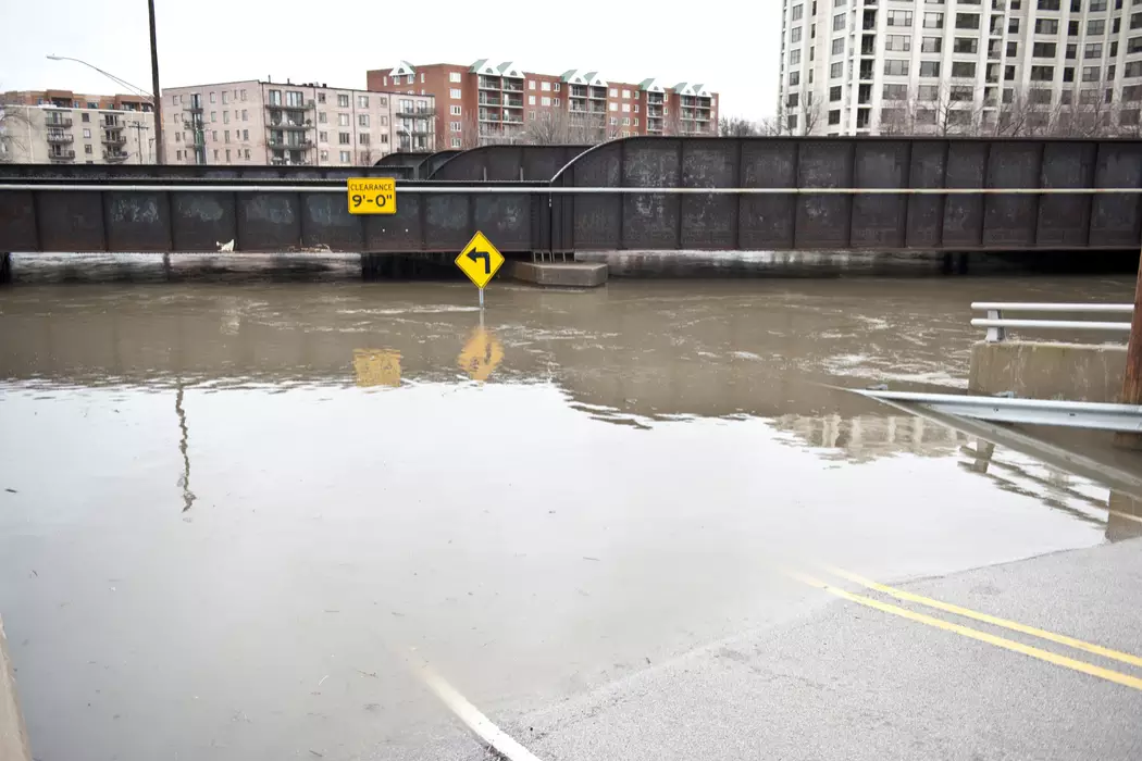 Chicago Flash Flood Safety Tips