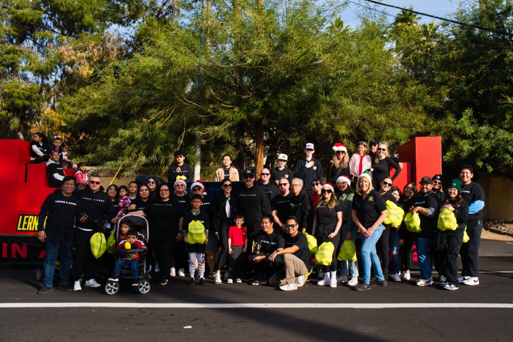 2023 Vrbo Fiesta Bowls Parade Presenter